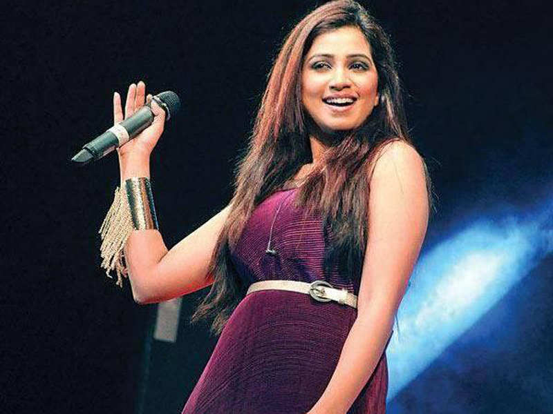 Shreya Ghoshal Multiple Filmfare Awards For Same Song